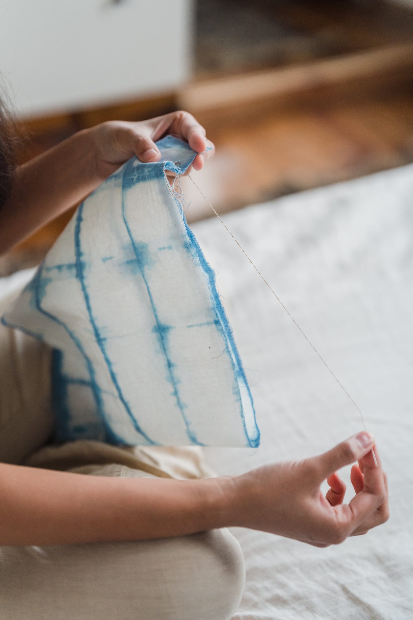 HOW TO SEW STITCHES BY HAND